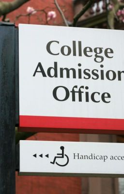 Essay abt how Collage Admissions Ar...